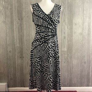 Black and white sleeveless dress